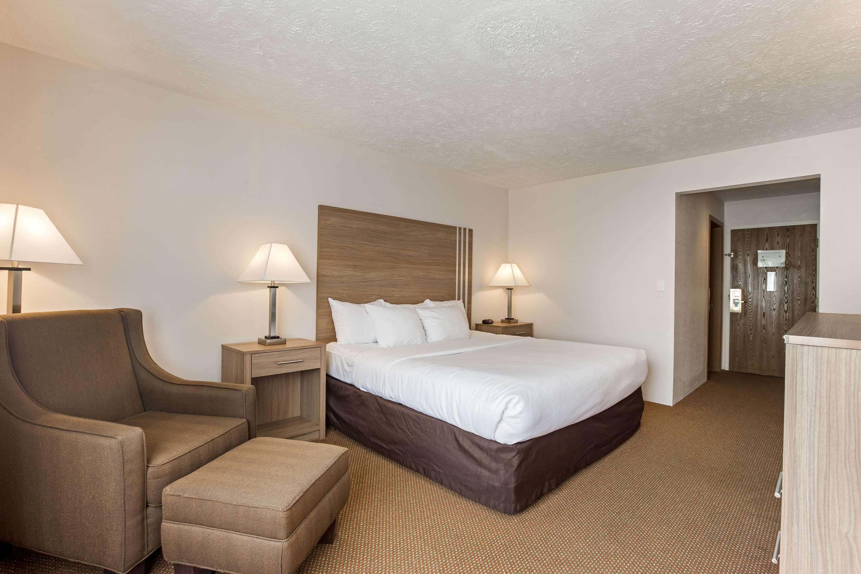 Quality Inn Petoskey-Harbor Springs מראה חיצוני תמונה