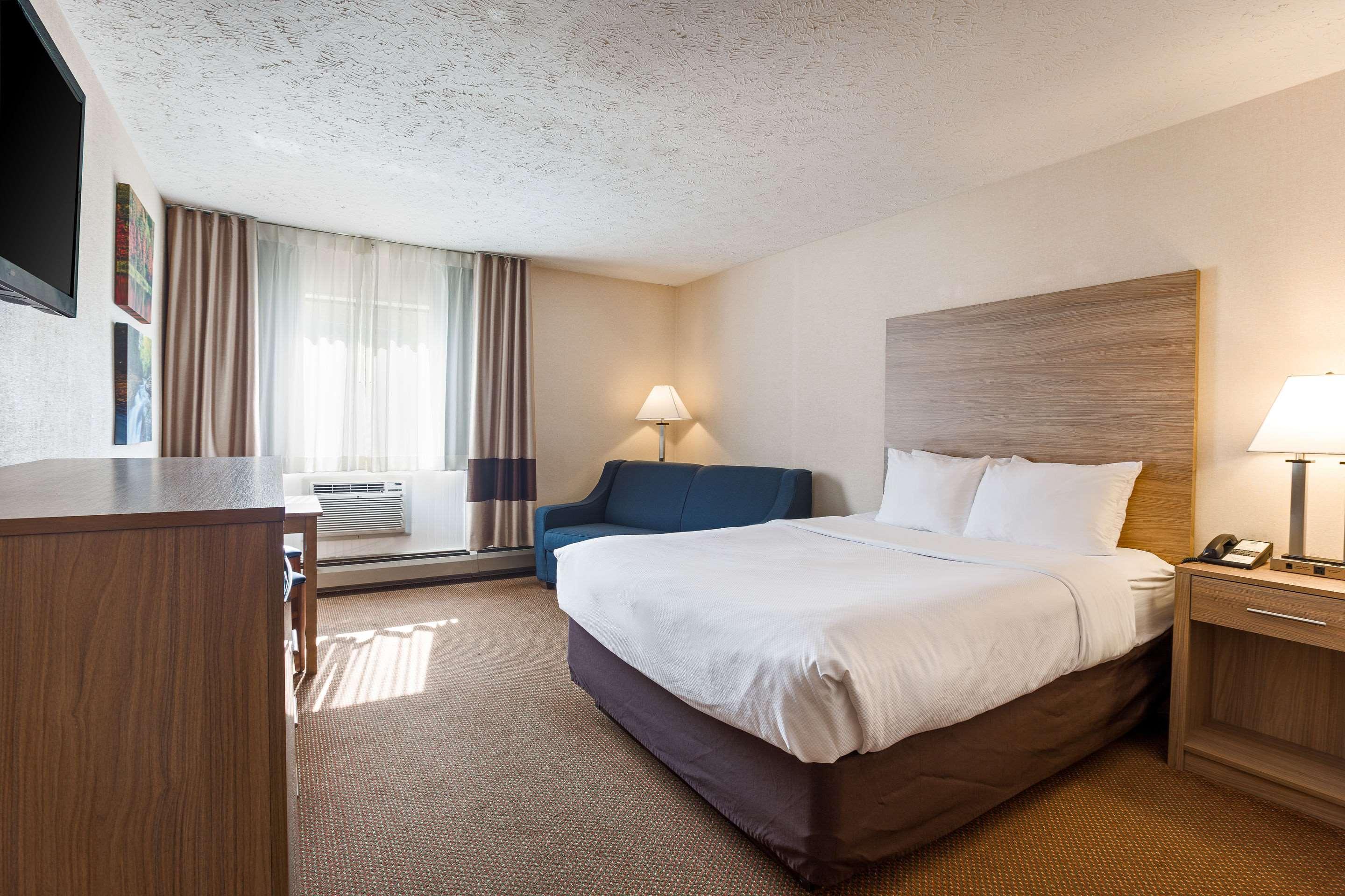 Quality Inn Petoskey-Harbor Springs מראה חיצוני תמונה