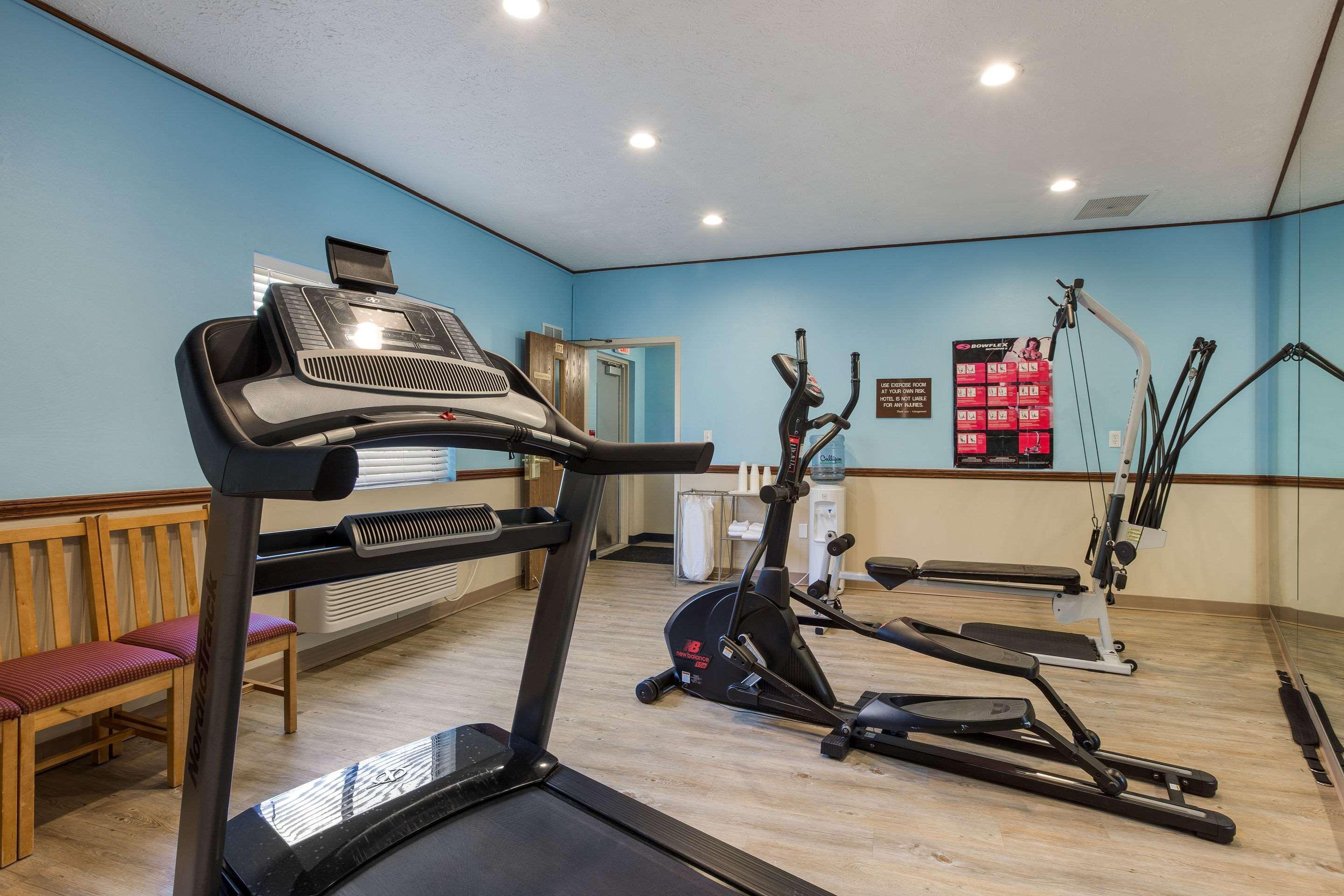 Quality Inn Petoskey-Harbor Springs מראה חיצוני תמונה