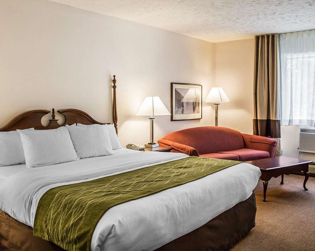 Quality Inn Petoskey-Harbor Springs חדר תמונה